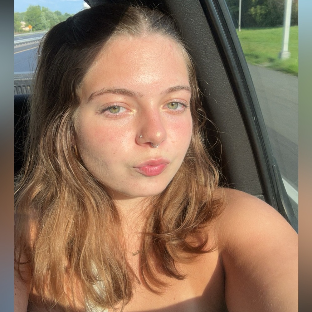 Meet your Posher, Sophia